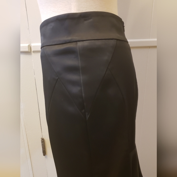 The perfect skirt by Marciano Sz4 - Picture 3 of 7